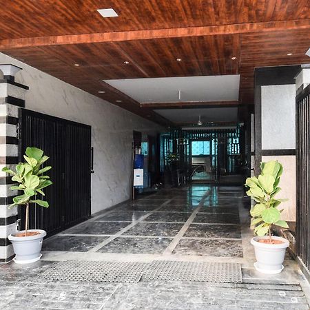 Super Collection O Gachibowli Phase - 1 Near Isb Hotel Luaran gambar