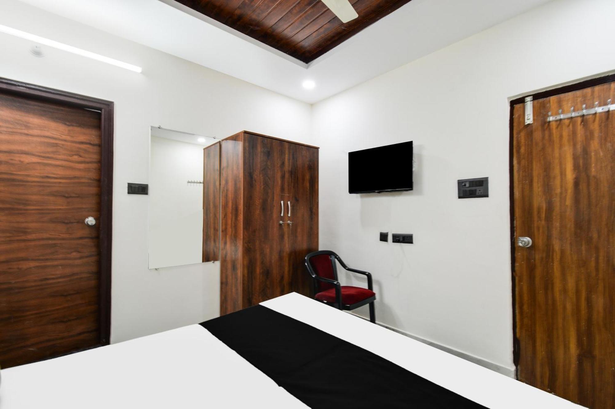 Super Collection O Gachibowli Phase - 1 Near Isb Hotel Luaran gambar